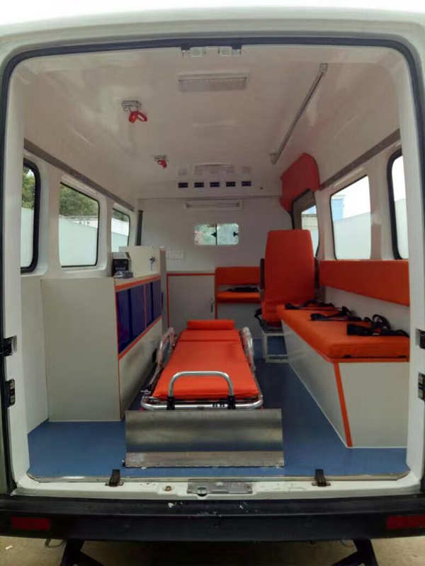 東風御風長軸轉運型救護車和監護型救護車 東風御風長軸轉運型救護車和監護型救護車