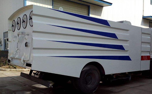 湖北程力東風(fēng)吸塵車有哪些特點(diǎn)?