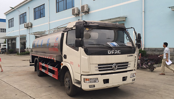 湖北程力國五多利卡鮮奶運輸車質量怎么樣